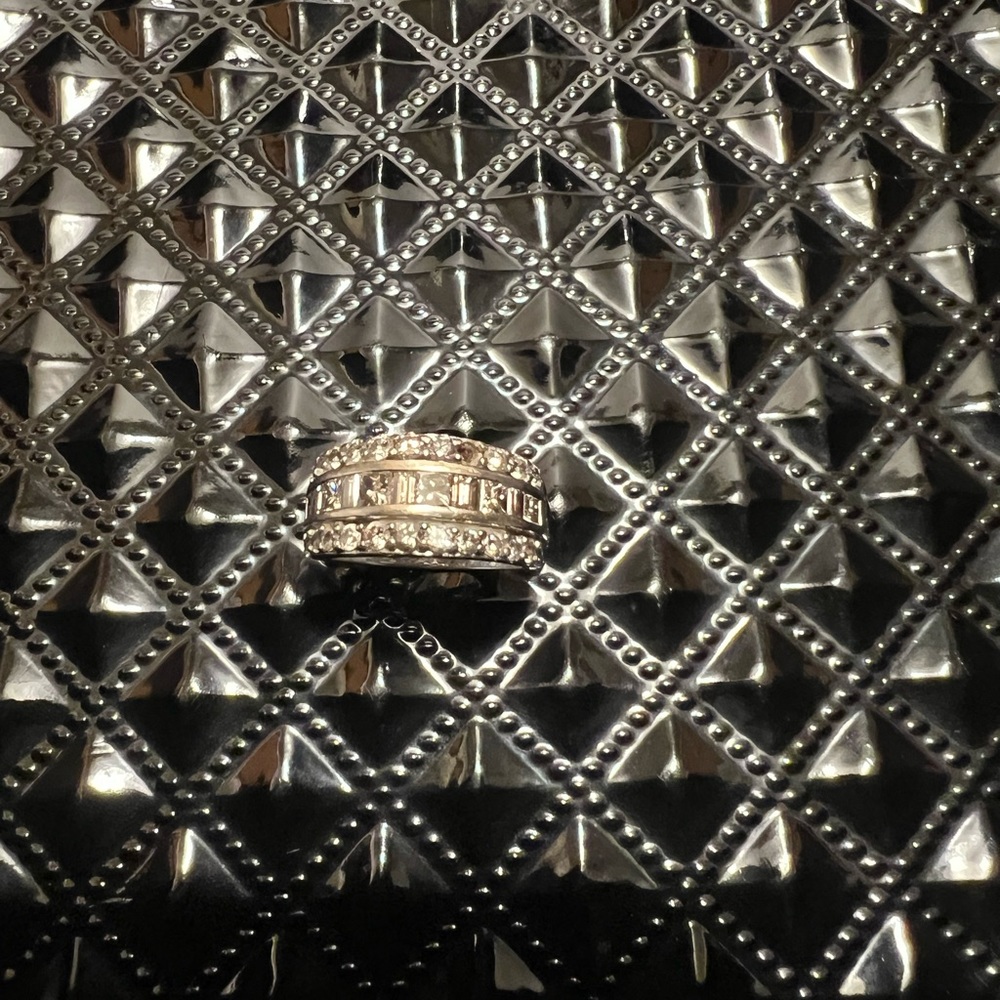 Kallati 2 cttw. Diamond Anniversary Ring in 14K White Gold w/ 1 Missing Diamond.